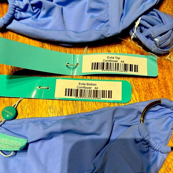 Bikini - Picture 2 of 2